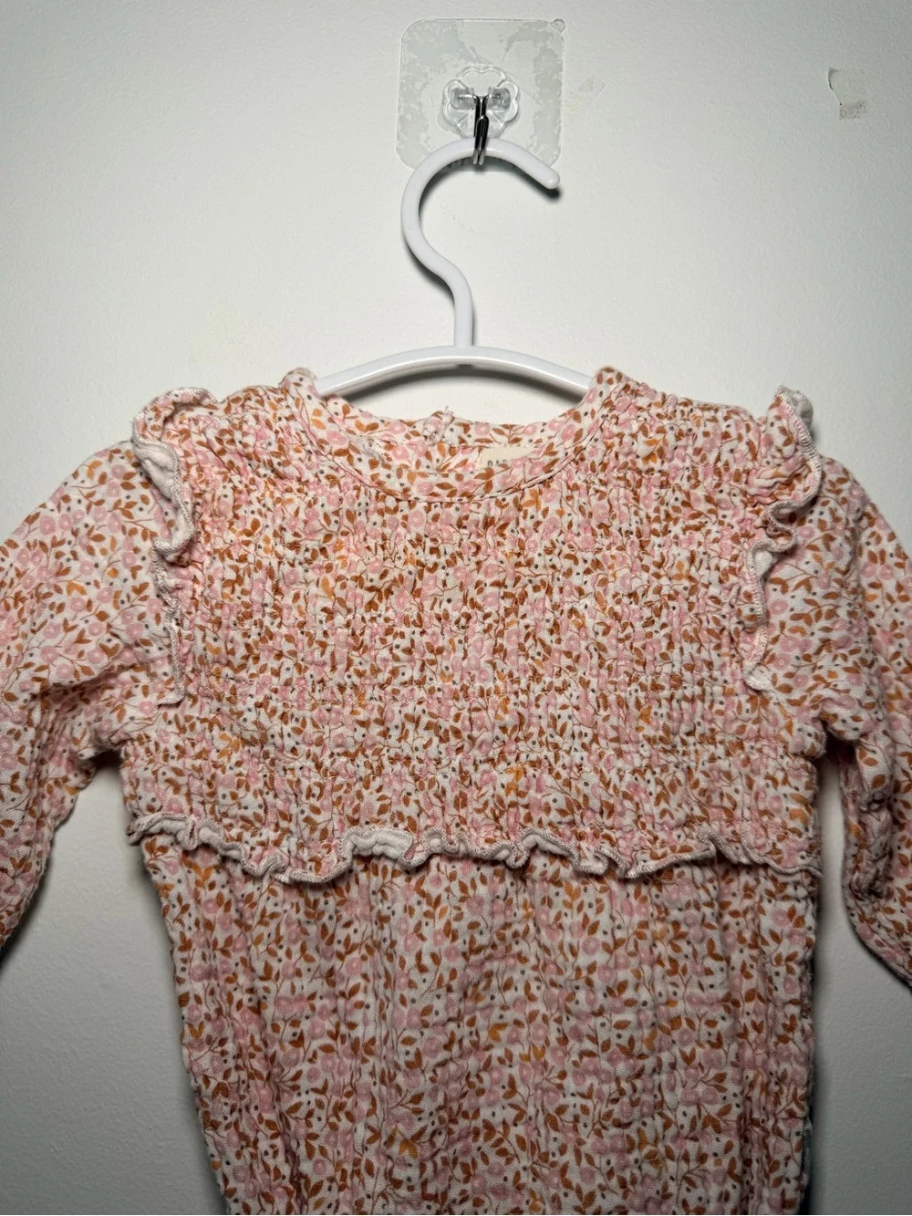 Rabbit bear long sleeve onesie floral pink floral ruffled shoulders